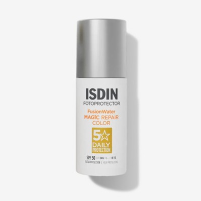 Protector solar facial ISDIN FotoUltra Age Repair Color SPF50 con acción antiedad.