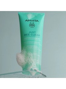 Limpiador facial sin sulfatos agresivos, respetuoso con el microbioma de la piel.