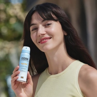 Bruma facial SPF 50: protección invisible para todo tipo de pieles. 2