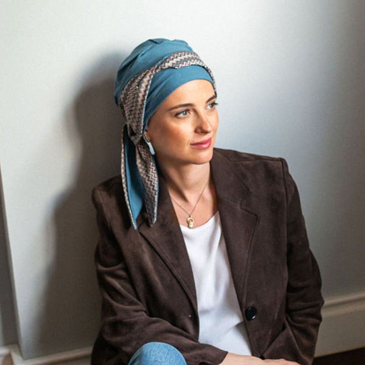 Pañuelo Oncológico Smooth Tempo con Cintas en...