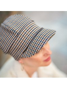 Gorra Oncológica Capri Mayfair con Visera en Bambú y Algodón · Carebell Headwear
