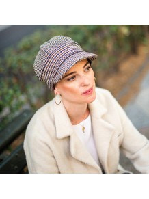 Gorra Oncológica Capri Mayfair con Visera en Bambú y Algodón · Carebell Headwear