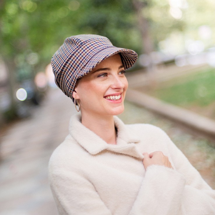 Gorra Oncológica Capri Mayfair con Visera en...