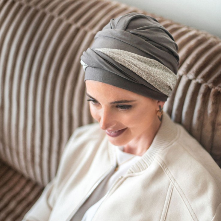 Turbante Oncológico Confort Gala Brown en...