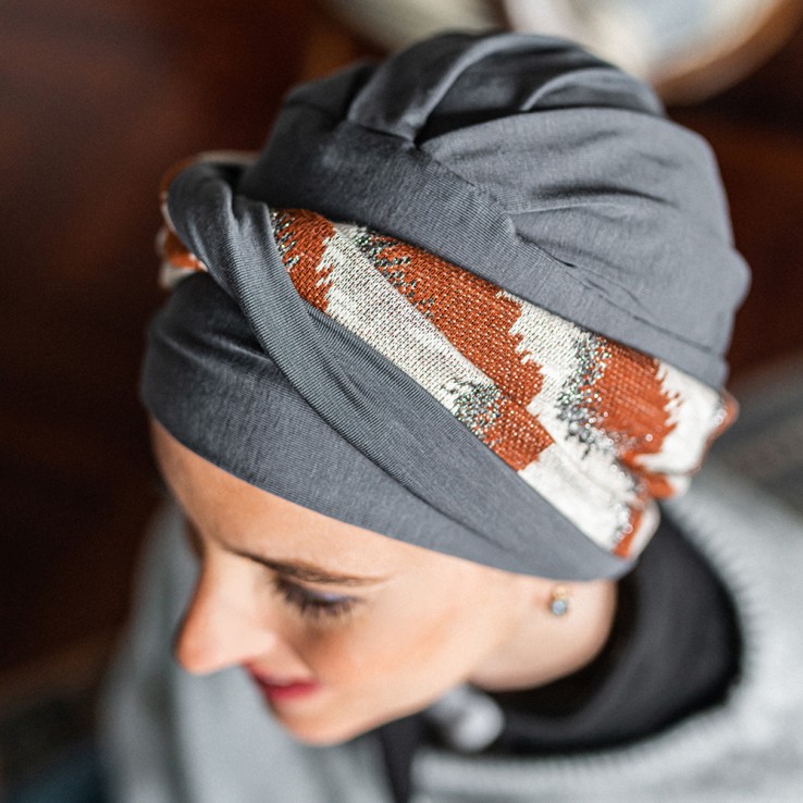 Turbante Oncológico Confort Wild en Tejido de...