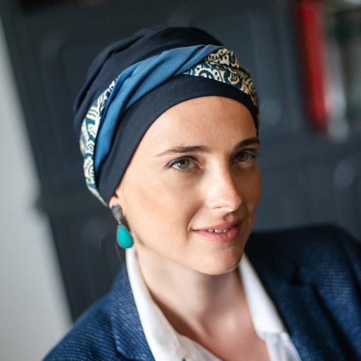 Turbante Oncológico Elegance Lisboa · Tejido de...