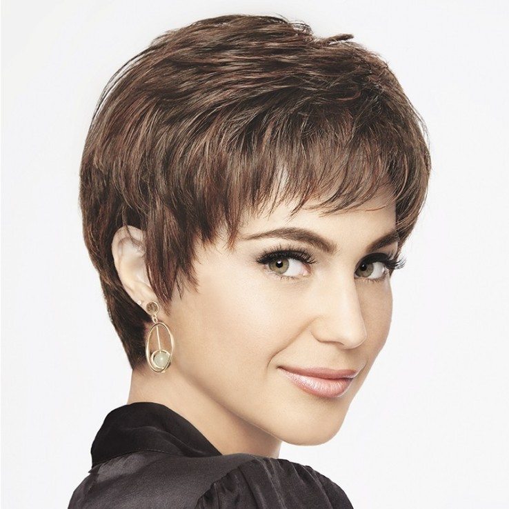 Peru ★★ · Peluca Raquel Welch