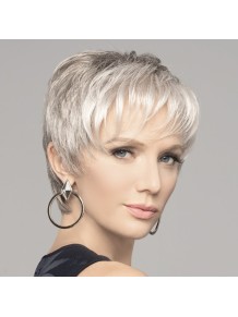 Peru ★★ · Peluca Raquel Welch