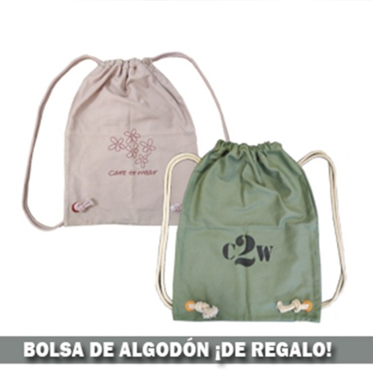 incluye práctica bandolera a juego y está disponible en tallas S y M para un ajuste perfecto.
