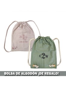 incluye práctica bandolera a juego y está disponible en tallas S y M para un ajuste perfecto.