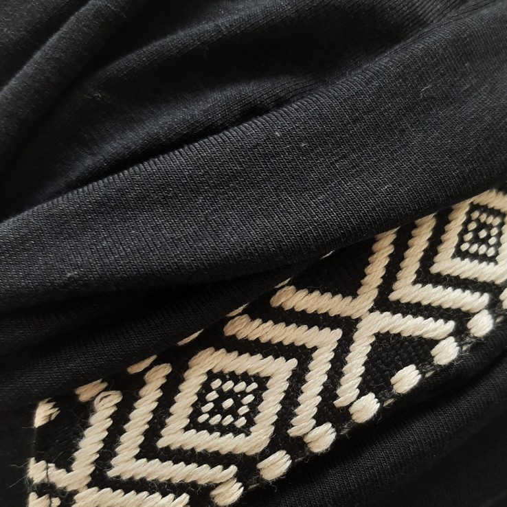 Turbante Confort Ikat Negro · Carebell