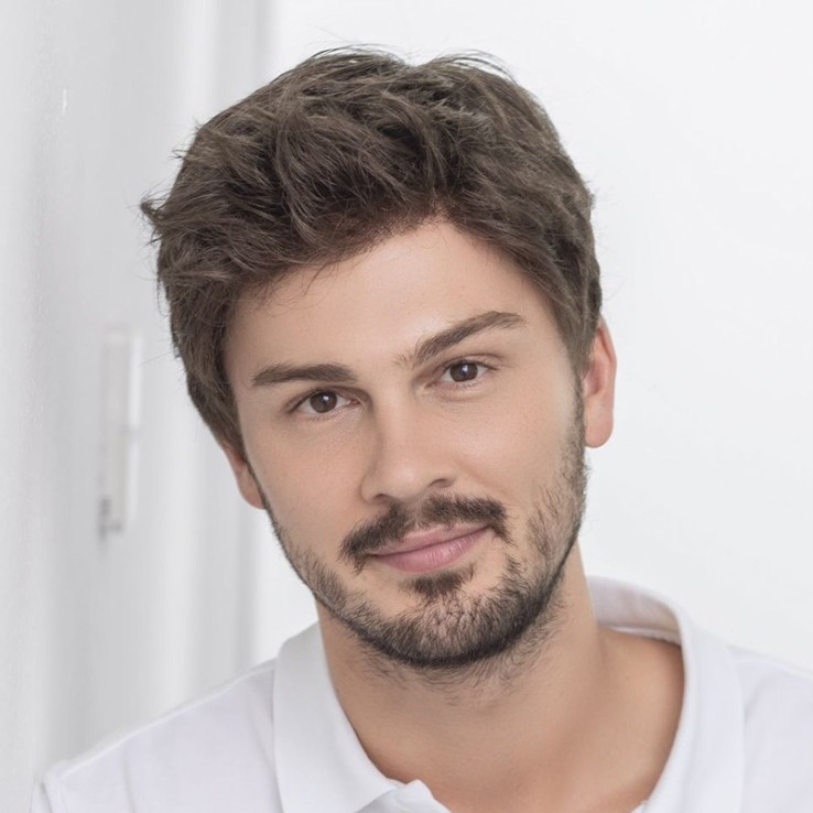 COLOR DE LA IMAGEN: M5S