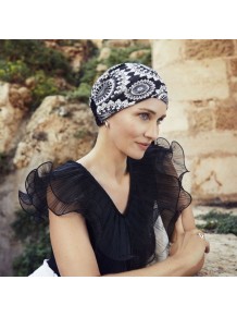 Amia Round 'n' Round Christine