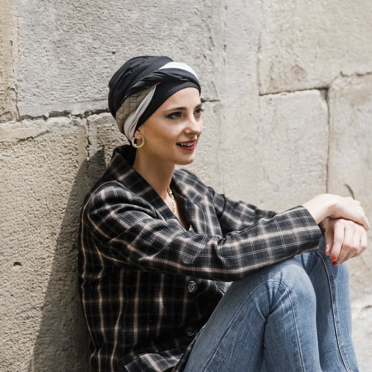 Turbante Elegance Black Padded · Carebell Headwear