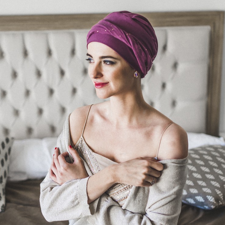 Turbante Elegance Malva Gold · Carebell