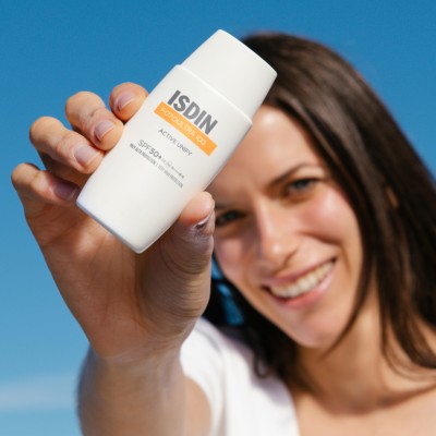 ISDIN Crema Solar Foto Ultra 100 Active Unify 2