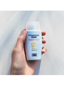 ISDIN Facial Fusion Water Magic SPF 50
