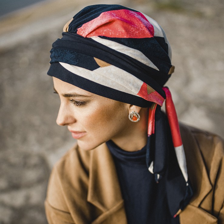 Pañuelo Lucia Metropolitan · Carebell