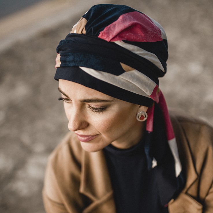 Pañuelo Lucia Metropolitan · Carebell