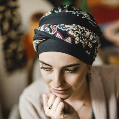 Turbante Elegance Black Cachemira · Carebell 2