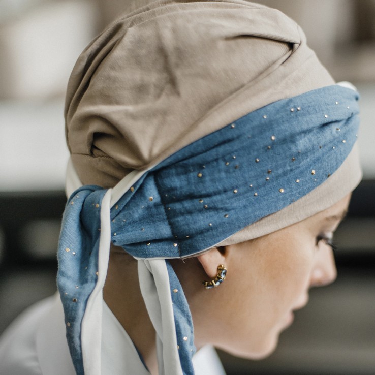 Pañuelo Smooth Blue Gold · Carebell