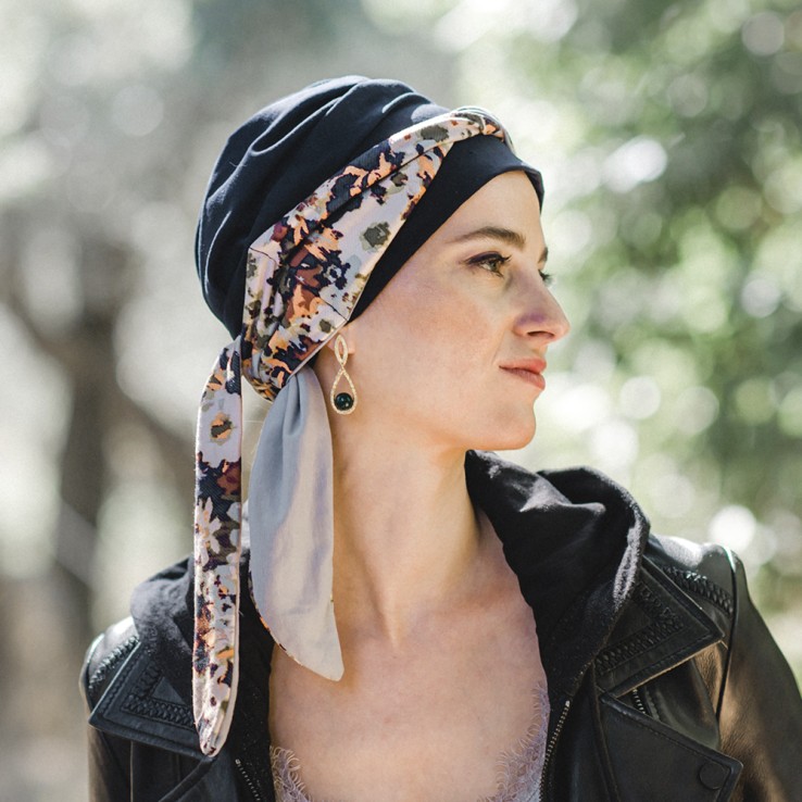 Pañuelo Smooth Night Flora · Carebell Headwear