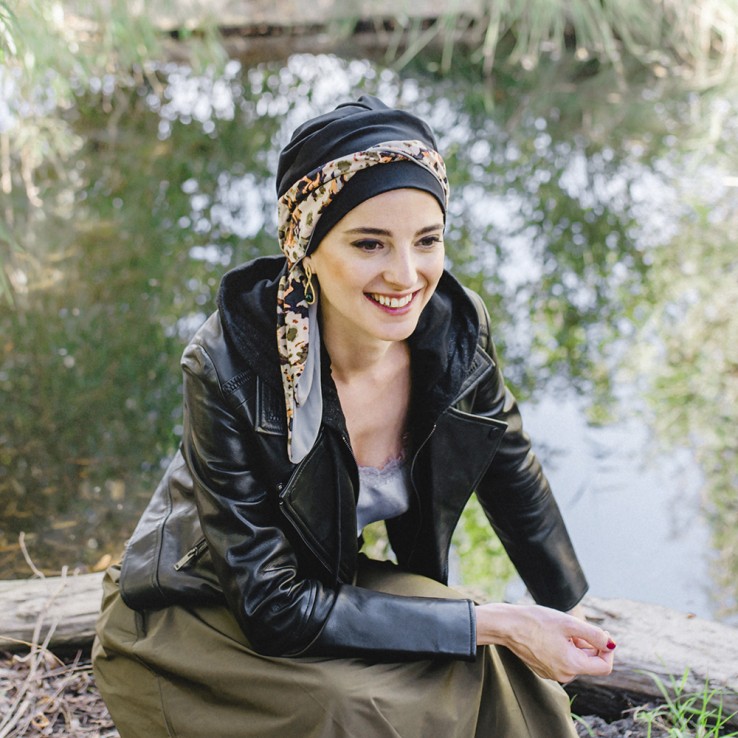 Pañuelo Smooth Night Flora · Carebell Headwear