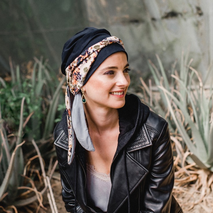 Pañuelo Smooth Night Flora · Carebell Headwear