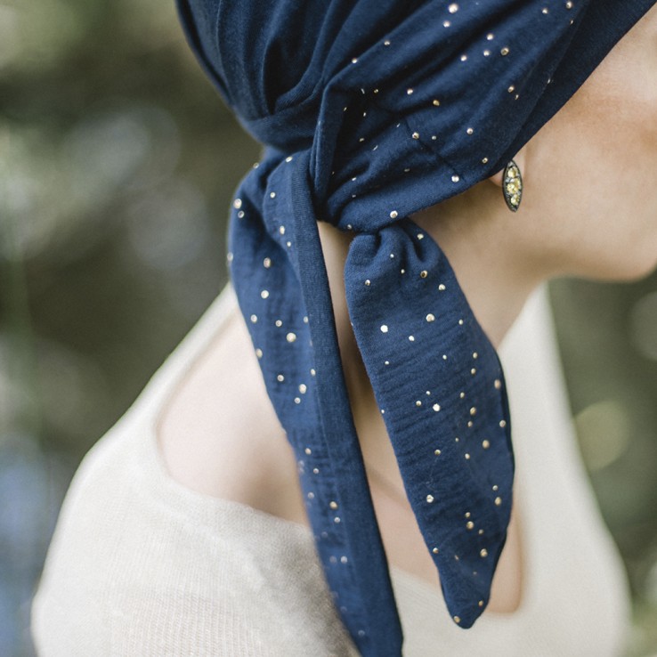 Pañuelo Smooth Navy Gold · Carebell Headwear