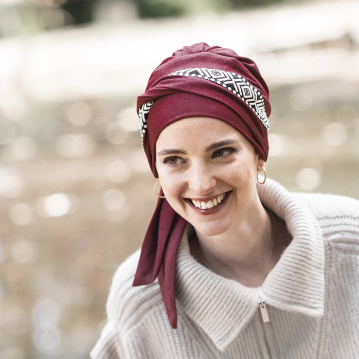 Pañuelo Smooth Ikat Burdeos · Carebell