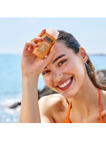 ISDIN Fusion Water Magic Glow SPF 50 – Protector Solar Facial Efecto Glow