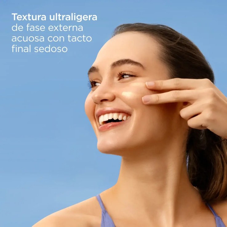 ISDIN Fusion Water Magic Glow SPF 50 –...